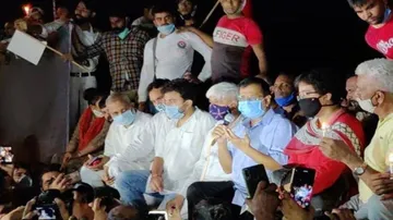 କୁହୁଳିଲା ହାଥରସ ନିଆଁ; ଜନ୍ତର ମନ୍ତରରେ ବିକ୍ଷୋଭକାରୀଙ୍କ ଭିଡ଼, କେଜରିୱାଲ୍‌ ବି ସାମିଲ୍‌