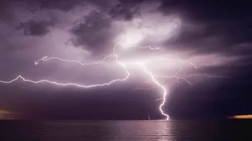 ବଜ୍ରପାତ ନେଲା ପୁଣି ୫ ଜୀବନ