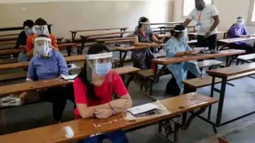 ରାତି ପାହିଲେ NEET ପରୀକ୍ଷା, ରାଜ୍ୟରେ ପରୀକ୍ଷା ଦେବେ ୩୭ହଜାରରୁ ଅଧିକ ଛାତ୍ରଛାତ୍ରୀ