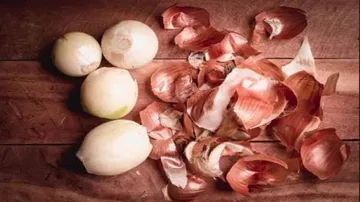 ପିଆଜ ଚୋପାରେ ରହିଛି ଏହି ଉପକାରିତା, ଜାଣନ୍ତୁ