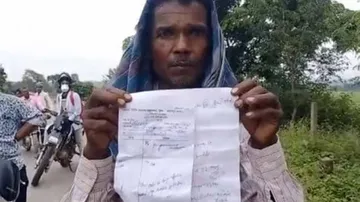 ନିର୍ଦ୍ଦୟ ପୋଲିସ! ପାସ୍‌ ନଥିବା କହି ଛାଡ଼ିଲାନି ଗାଡ଼ି, ଅଧାବାଟରେ ଚାଲିଗଲା ରୋଗୀଙ୍କ ଜୀବନ