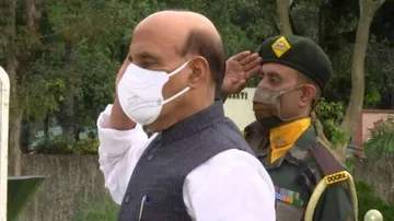 ସହିଦ ଯବାନଙ୍କୁ ଶ୍ରଦ୍ଧାଞ୍ଜଳି ଜଣାଇଲେ ରାଜନାଥ ସିଂ