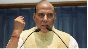 ରାଜନାଥ ସିଂହ: ୱାନ୍‌ ରାଙ୍କ ୱାନ୍‌ ପେନ୍‌ସନ୍‌ ପ୍ରତିଶ୍ରୁତି ପୁରଣ କଲେ ପ୍ରଧାନମନ୍ତ୍ରୀ ନରେନ୍ଦ୍ର ମୋଦି