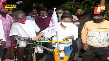 ବେଣୁଧରଙ୍କ ପାଇଁ ପ୍ରଚାର ମୈଦାନରେ ରାନୀ ପଣ୍ଡା