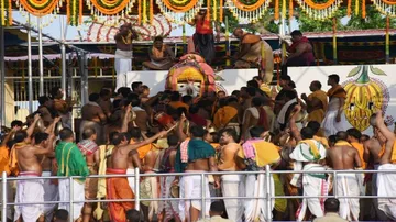 ଆଜି ପବିତ୍ର ଦେବସ୍ନାନ ପୂର୍ଣ୍ଣମୀ: ହାତୀ ବେଶରେ ଦର୍ଶନ ଦେବେ ଶ୍ରୀଜିଉ