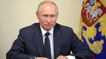 ଏପ୍ରିଲରୁ କରୋନା ଭ୍ୟାକସିନ୍ ନେଇସାରିଛନ୍ତି ରୁଷ୍‌ର ପ୍ରଭାବଶାଳୀ ବ୍ୟକ୍ତି!