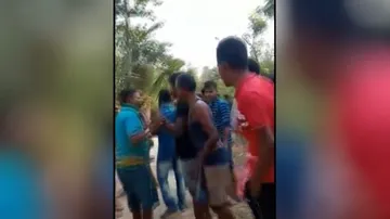 Sand Mafia And Villagers Face Off In Jaleswar