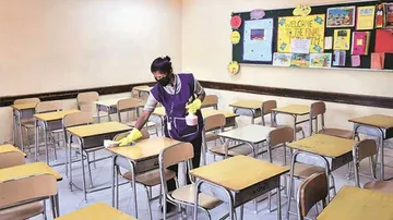 କମିବ ଘରୋଇ ସ୍କୁଲ୍‌ ଫି !