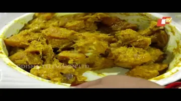 ଅମୃତଭଣ୍ଡା ଚିକେନ ପୋଡ଼ା | Amruta Bhanda Chicken Poda - Odia Food Recipe