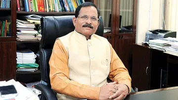 ମୋଦି ସରକାରରେ ଆଉ ଜଣେ ମନ୍ତ୍ରୀଙ୍କୁ କରୋନା