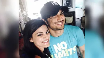 ମାସେ ପୂରିଗଲା, ତଥାପି ଲାଗୁଛି ତୁ ଏଇଠି ଅଛୁ ମୋ ଭାଇ