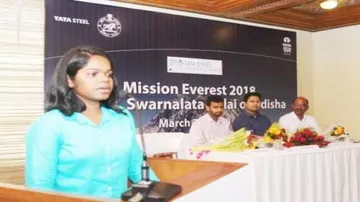 ମାଉଣ୍ଟ ଏଭେରେଷ୍ଟ ଅଭିଯାନରେ ଓଡିଆ ଝିଅ ସ୍ୱର୍ଣ୍ଣଲତା