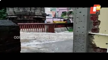 Inner Sanctum Sanctorum Of Bolangir’s Pataneswari Temple Submerged In Water