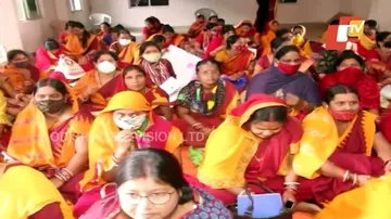 ହେ...୩ ବର୍ଷ ହେଲାଣି ମାସ୍କ ପିନ୍ଧିଲି, ବିରକ୍ତ ଲାଗିଲାଣି...