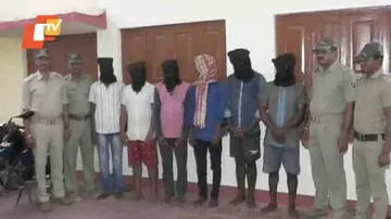 ୬ ଜଣ ଡକାୟତଙ୍କୁ ଗିରଫ କଲା ପଦ୍ମପୁର ପୋଲିସ୍‌