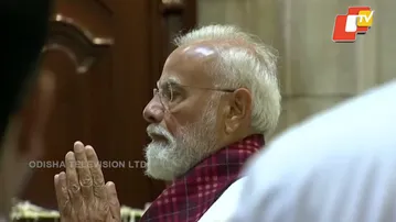 PM Modi Attends Christmas Morning Service at Cathedral Church of the Redemption in Delhi