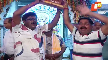 Ama sahi Medha | Laxmi Puja 2025 : Ganga Bhagirathi Puja Committee, Madhiar Wins Best Lighting Award