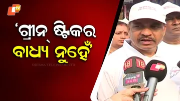 ‘Green Sticker Not Mandatory’: Transport Minister Clarifies Vehicle Rule