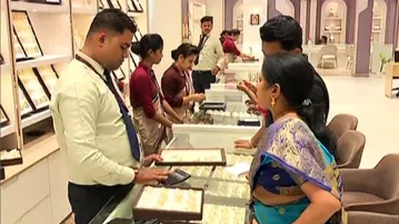 Gold prices to surpass Rs 2 lakh per 10 gram in Odisha? Here's what experts say