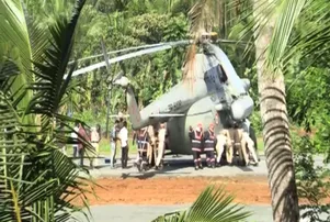 Kerala: Part of helipad collapses as President Droupadi Murmu's chopper lands, crew pushes it to safety