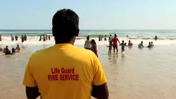 Puri administration clamps restrictions on entering sea