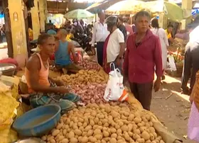 Potato prices soar in Odisha as Cyclone 'Montha' looms