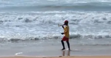 Cyclone Montha advances toward Kakinada; strong winds, high waves reported in Odisha’s Puri