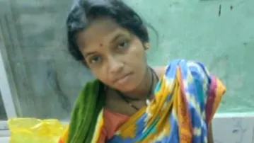 Woman delivers baby girl after husband, mother-in-law die in accident in Sambalpur