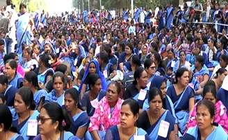 ASHA workers stage sit-in in Bhubaneswar demanding allowance hike