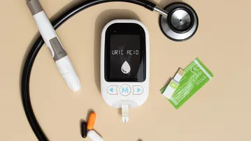 Early symptoms of high uric acid that many people miss