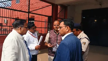 Cuttack DCP inspects Choudwar Jail, makes security review