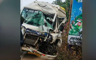 Vehicle carrying pilgrims from Madhya Pradesh crashes near Pipili, 6 women injured