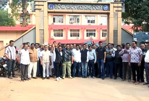 Miller stir disrupts paddy procurement in Odisha; Minister alleges external influence