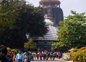 Rituals resumes at Lingaraj Temple in Bhubaneswar after over 24-hour standoff