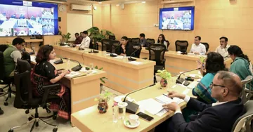 Odisha: Chief Secy urges collectors to make every district an engine of growth