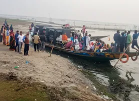 Overcrowded Boats Raise Alarm After Floating Bridge Vessel Breakdown At Chilika