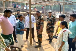 Andhra Pradesh officials face resistance in Odisha’s Kotia during ration, Aadhaar e-survey