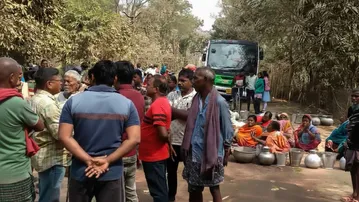 Villagers block road in Balasore's Nilagiri over drinking water crisis ahead of peak summer