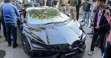 Lamborghini Revuelto