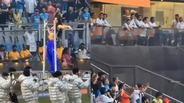 Surya Kumar Yadav 'caught' enjoying Nora Fatehi’s performance! Ishan Kishan and Arshdeep Singh’s reactions go viral, watch