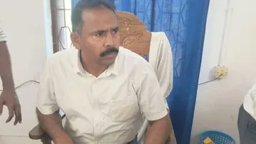 Odisha additional tehsildar nabbed by Vigilance
