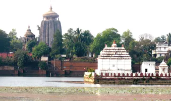 Holy Bindusagar Pond in Bhubaneswar to be transformed into heritage lake