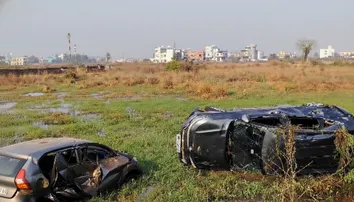 Six injured in series of cars and scooty accidents in Bhubaneswar's Infovalley area