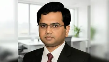 Odisha’s Dr. Smruti Ranjan Nayak bags prestigious Ratna Shree Award