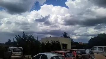 Yellow warning issued for thunderstorms and lightning in Odisha districts