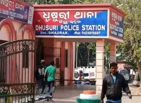 Hundreds of women protest illicit liquor trade in Odisha village