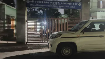 Odisha Mines Dept Deputy Director caught taking Rs 30,000 bribe; Vigilance conducts raids