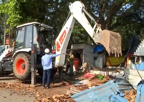 Major eviction drive around Capital Hospital in Bhubaneswar