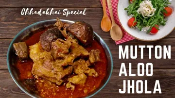 Relish ‘mutton aloo jhola’ this Chhadakhai; check simple recipe