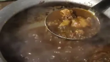 Dhania Patra Bata Mutton curry: Try this finger-licking coriander mutton curry